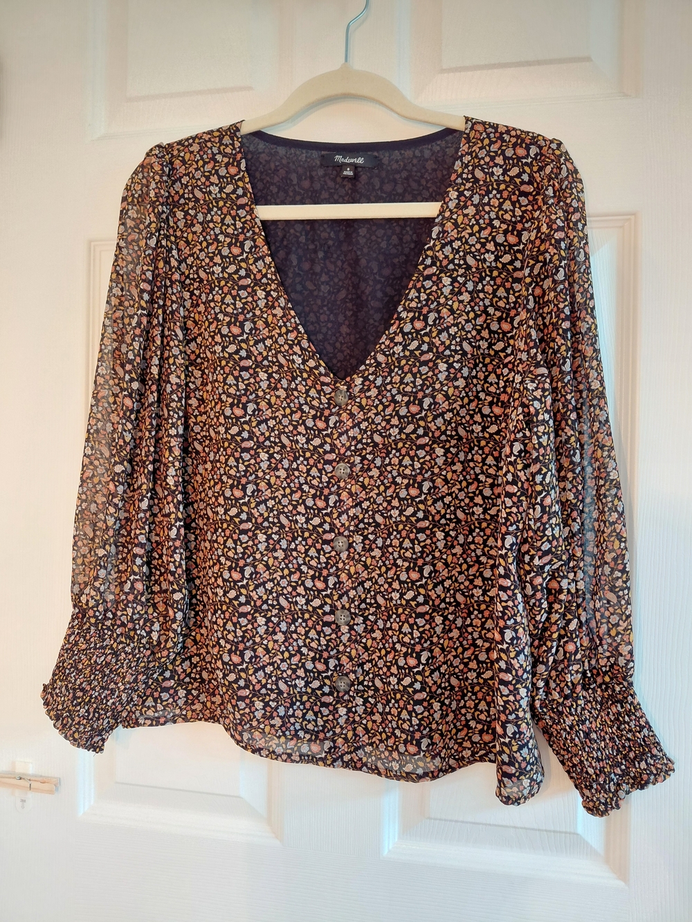Madewell Black Floral V-Neck Puff Sleeve Blouse